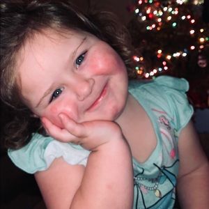 Meet your Posher, April